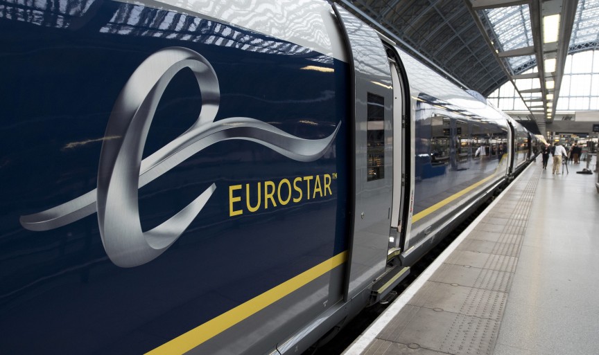700 επιβάτες εγκλωβισμένοι για 8 ώρες σε Eurostar που εκτελούσε το δρομολόγιο Λονδίνο-Παρίσι