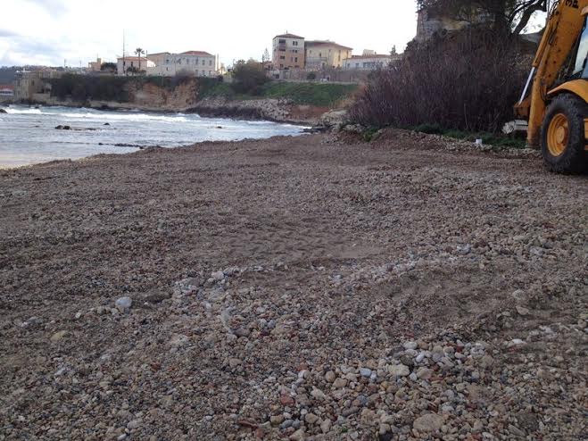 Χανιά: Εργασίες καθαρισμού και διαμόρφωσης της παραλίας Χονολουλού