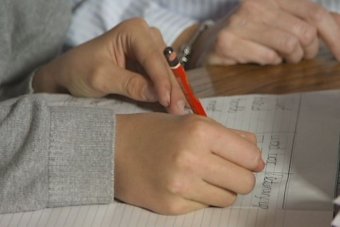 Βρετανία: Δεκάχρονο μουσουλμάνο ανέκρινε η αστυνομία λόγω ορθογραφικού λάθους