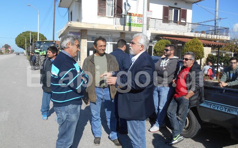 ΕΡΤ ΠΥΡΓΟΥ:Κλείνουν συμβολικά το δρομο