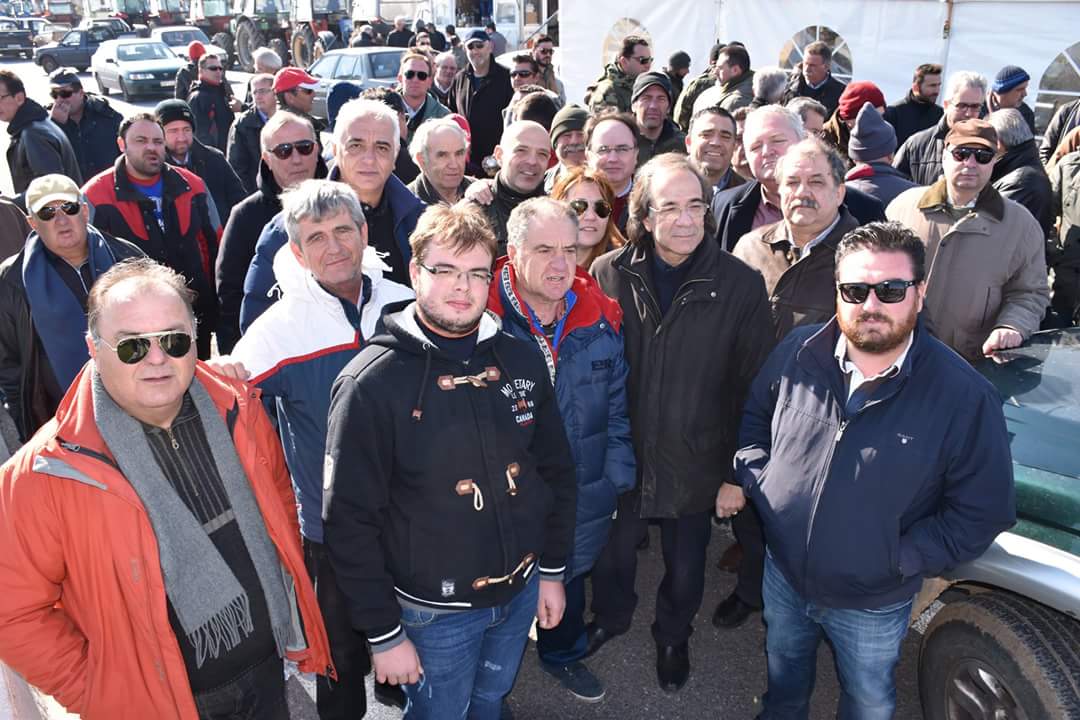 Οι ελεύθεροι επαγγελματίες της Μαγνησίας  στηρίζουν τους αγώνες των αγροτών
