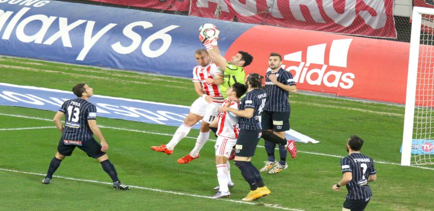 Ο Ολυμπιακός με περίπατο 6-0 επί των Χανίων πέρασε στις “8” (vid)