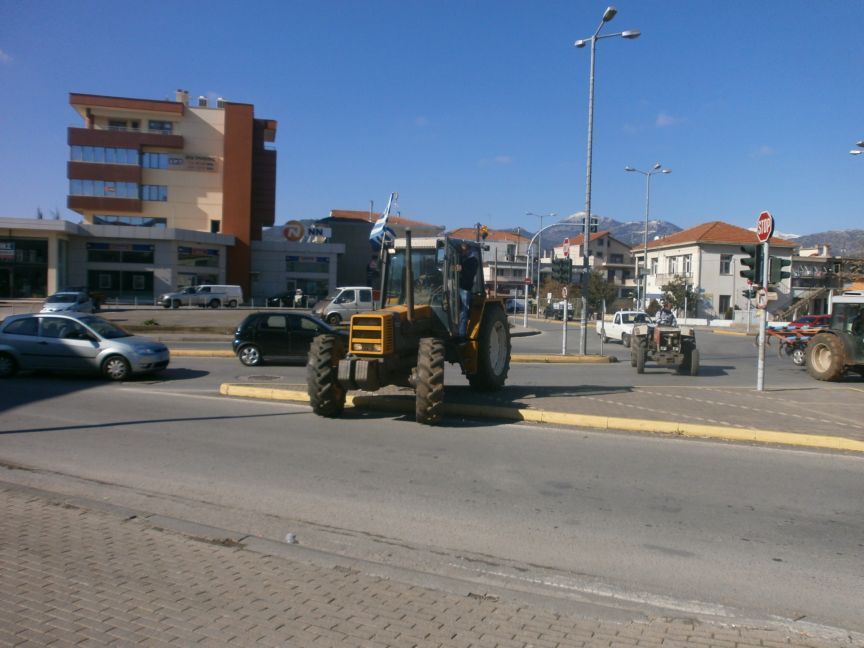 Τρίπολη: Νέες κινητοποιήσεις αποφασίζουν οι αγρότες της Αρκαδίας
