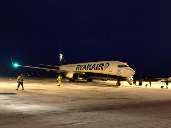 Χάος στο «Ελ. Βενιζέλος» με πτήση της Ryanair για Χανιά. Επιβάτης σε κρίση πανικού ξεσήκωσε το αεροδρόμιο
