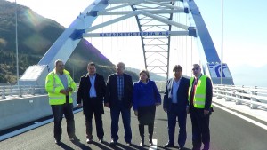 Τρίπολη: Συνδέθηκε η γέφυρα της Τσακώνας με τον κλειστό αυτοκινητόδρομο