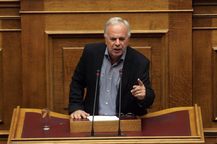 Β. Αποστόλου: «Υπάρχουν γκρίζες σκιές στο φορολογικό των αγροτών, και πρέπει να μπει τάξη» (aud)