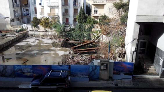 Βόλος: Κίνδυνος από τη μη άντληση νερών στο πάρκινγκ της Φιλελλήνων