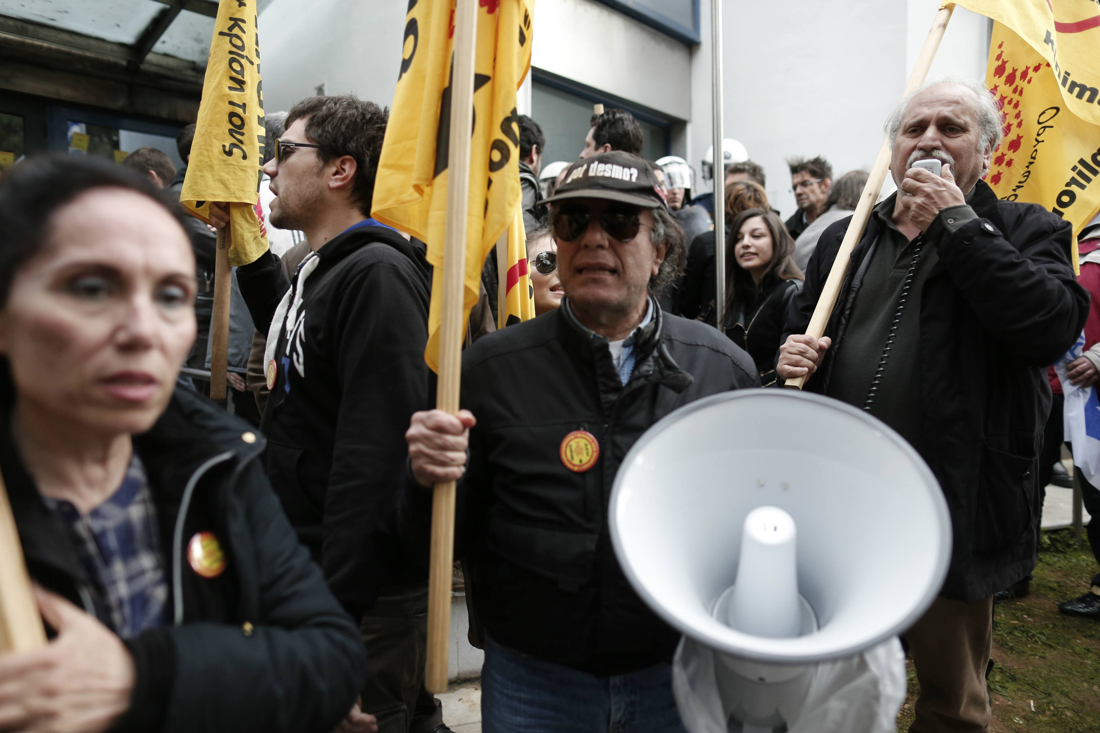 Το κίνημα ενάντια στους πλειστηριασμούς στο “Αντιδραστήριο”