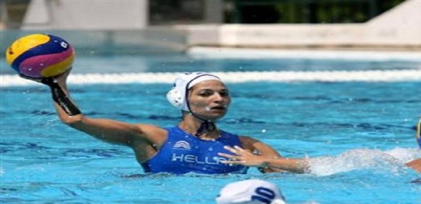 Στην εξάδα η εθνική πόλο γυναικών που νίκησε 12-6 τη Γαλλία (vid)