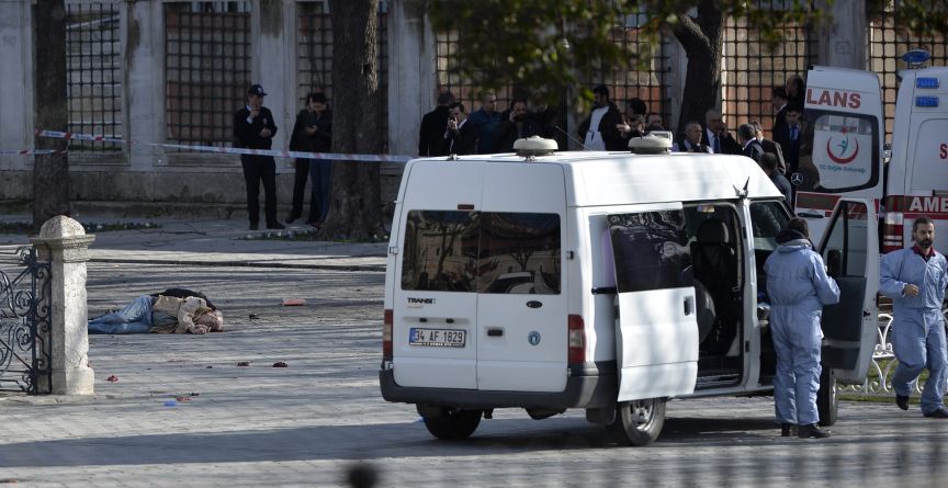 Τουρκία: Γερμανοί τουρίστες οι περισσότεροι νεκροί της τρομοκρατικής επίθεσης – Αναγνωρίστηκε ο δράστης (vid)