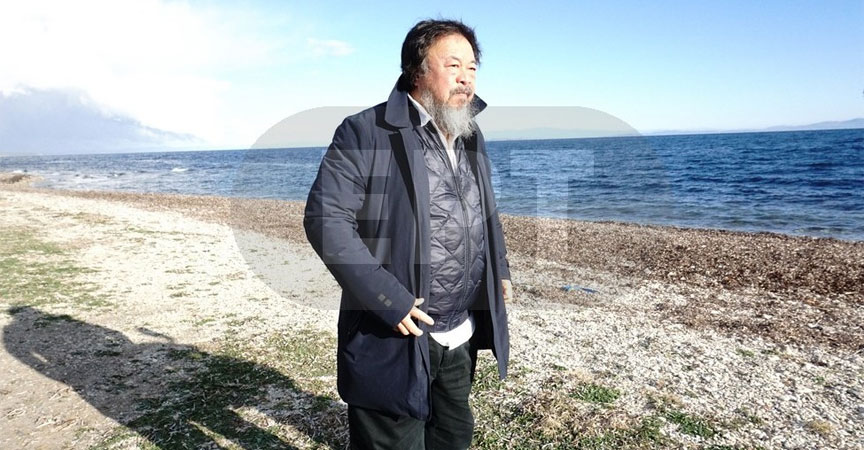 Ο Ai Wei Wei στην ΕΡΤ: «Η Λέσβος είναι το νησί της αλληλεγγύης, όλος ο κόσμος πρέπει να μάθει τι συμβαίνει εδώ» (vid)
