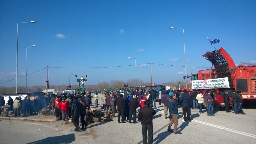 Συμμετοχή στο συλλαλητήριο της Θεσσαλονίκης αποφάσισαν οι αγρότες του μπλόκου Καστανεών