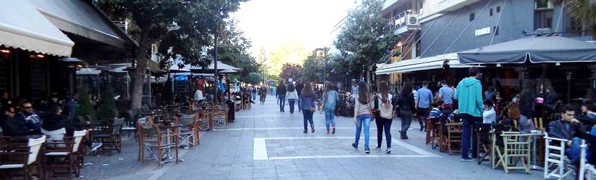 Τρίκαλα: Σε τρεις δόσεις η εξόφληση τελών τραπεζοκαθισμάτων σε κοινόχρηστο χώρο