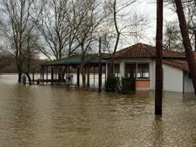 Σε υψηλή επιφυλακή οι αρχές στον Έβρο-πάνω από το όριο συναγερμού οι στάθμες των ποταμών