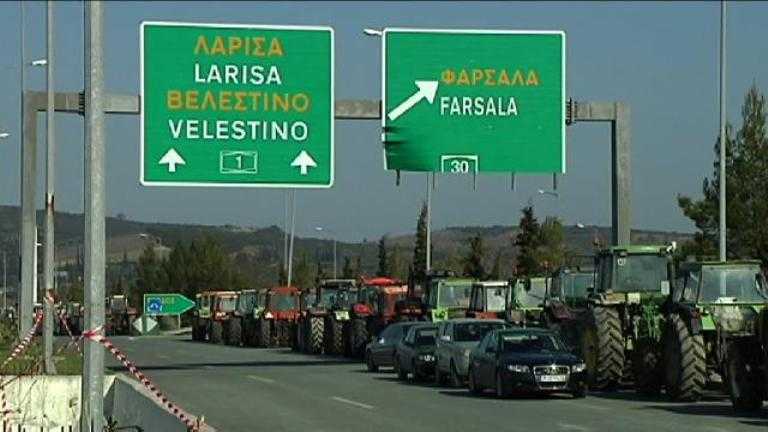 Μαγνησία: Εξάωρους αποκλεισμούς αποφάσισαν οι αγρότες των Μικροθηβών