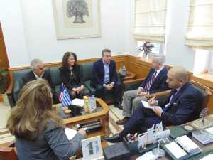 Χανιά: Τουρισμός-προώθηση Κρητικών προϊόντων στη συνάντηση του Σταύρου Αρναουτάκη με τον Αμερικανό Πρέσβη