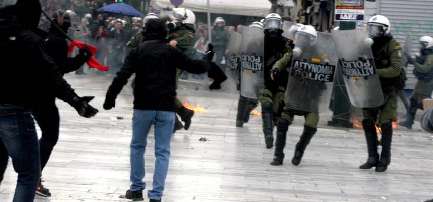 Αντιδράσεις για την επίθεση στο δημοσιογράφο Δημήτρη Πέρρο