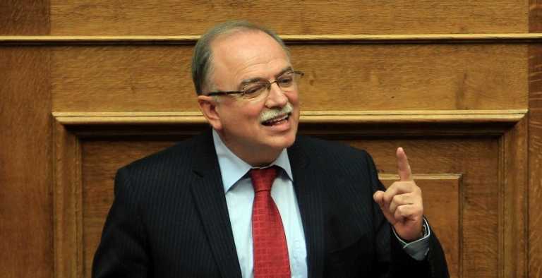 Δ. Παπαδημούλης: “Οτιδήποτε τροφοδοτεί αστάθεια, ρευστότητα, αβεβαιότητα, βλάπτει τη χώρα” (aud)