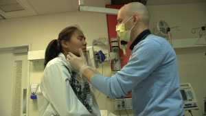 Doctors of the extreme Inuit