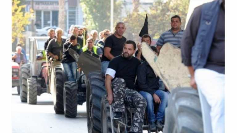 Ηράκλειο: Διαμαρτυρία από τους νέους αγρότες