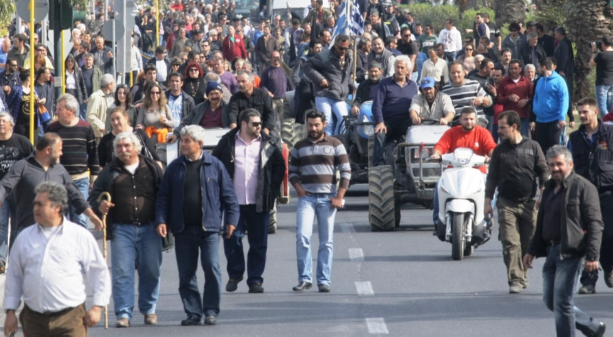 Ηράκλειο: Αποκλείουν τις εφορίες οι αγρότες