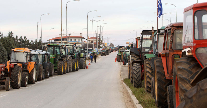 Μηδενική βάση ζητούν οι αγρότες στη Νίκαια – Ανοιχτοί σε διάλογο με βάση τις προτάσεις τους στα Τέμπη (vid)