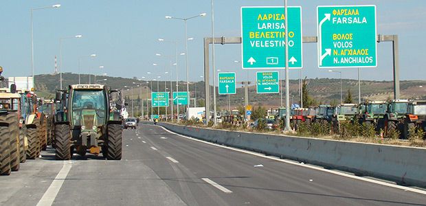 Κυκλοφοριακές ρυθμίσεις λόγω αγροτικών κινητοποιήσεων  στον κόμβο Μικροθηβών