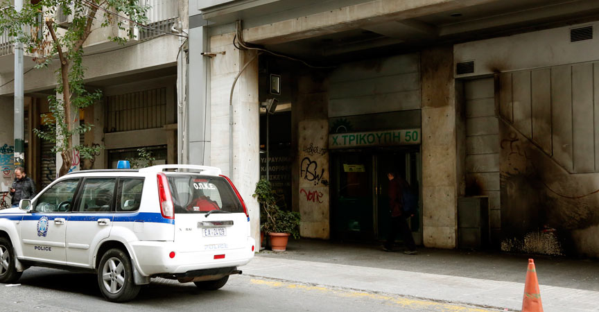 Αντιπαράθεση για την επίθεση με μολότοφ στα γραφεία του ΠΑΣΟΚ (vid)