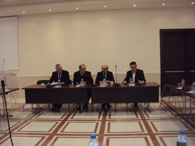 Αλεξανδρούπολη: Σύσκεψη περιφέρειας, δημάρχων και φορέων για την είδηση περί εγκατάστασης προσφύγων στον Έβρο