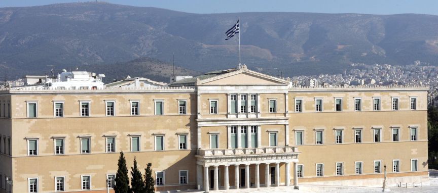 Βουλή: Αντιπαράθεση κυβέρνησης – αντιπολίτευσης με αφορμή την απεργία
