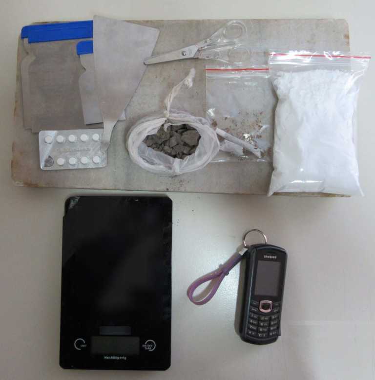 ΕΡΤ ΖΑΚΥΝΘΟΥ: Συνελήφθη ημεδαπός για διακίνηση ναρκωτικών ουσιών στην Κεφαλονιά-Κατασχέθηκαν-μεταξύ άλλων-περισσότερα από 80 γραμμάρια ηρωίνη