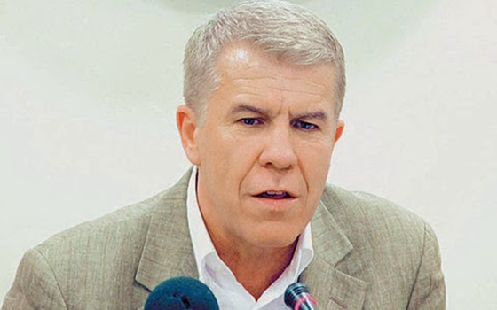 Αλεξανδρούπολη: Δημ Μπράτης«Το ασφαλιστικό νομοσχέδιο είναι ένα νομοσχέδιο το οποίο σαρώνει τον τελευταίο πυλώνα κοινωνικού κράτους»