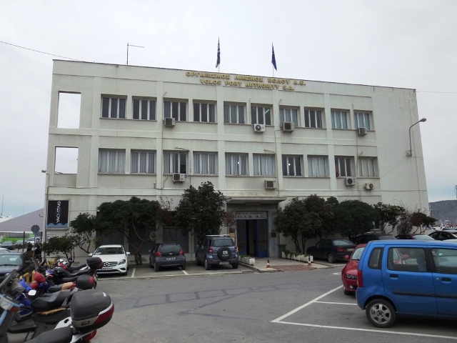 Τελευταία προσπάθεια να τα βρούν ΟΛΒ και ΔΕΥΑΜΒ πριν πάνε στα δικαστήρια