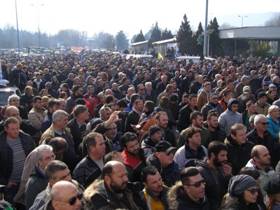 Σέρρες: Στο δρόμο για την Αθήνα οι αγρότες