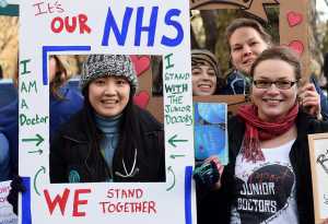 Από τη διαδήλωση των γιατρών στις 12 Ιανουαρίου στο Λονδίνο