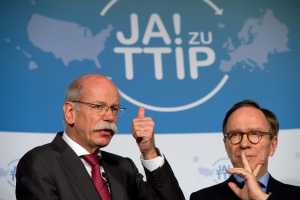 "Ναι στην TTIP", το σύνθημα στη συνέντευξη Τύπου επικεφαλής αυτοκινητοβιομηχανιών στη Γερμανία, τον Ιανουάριο του 2015