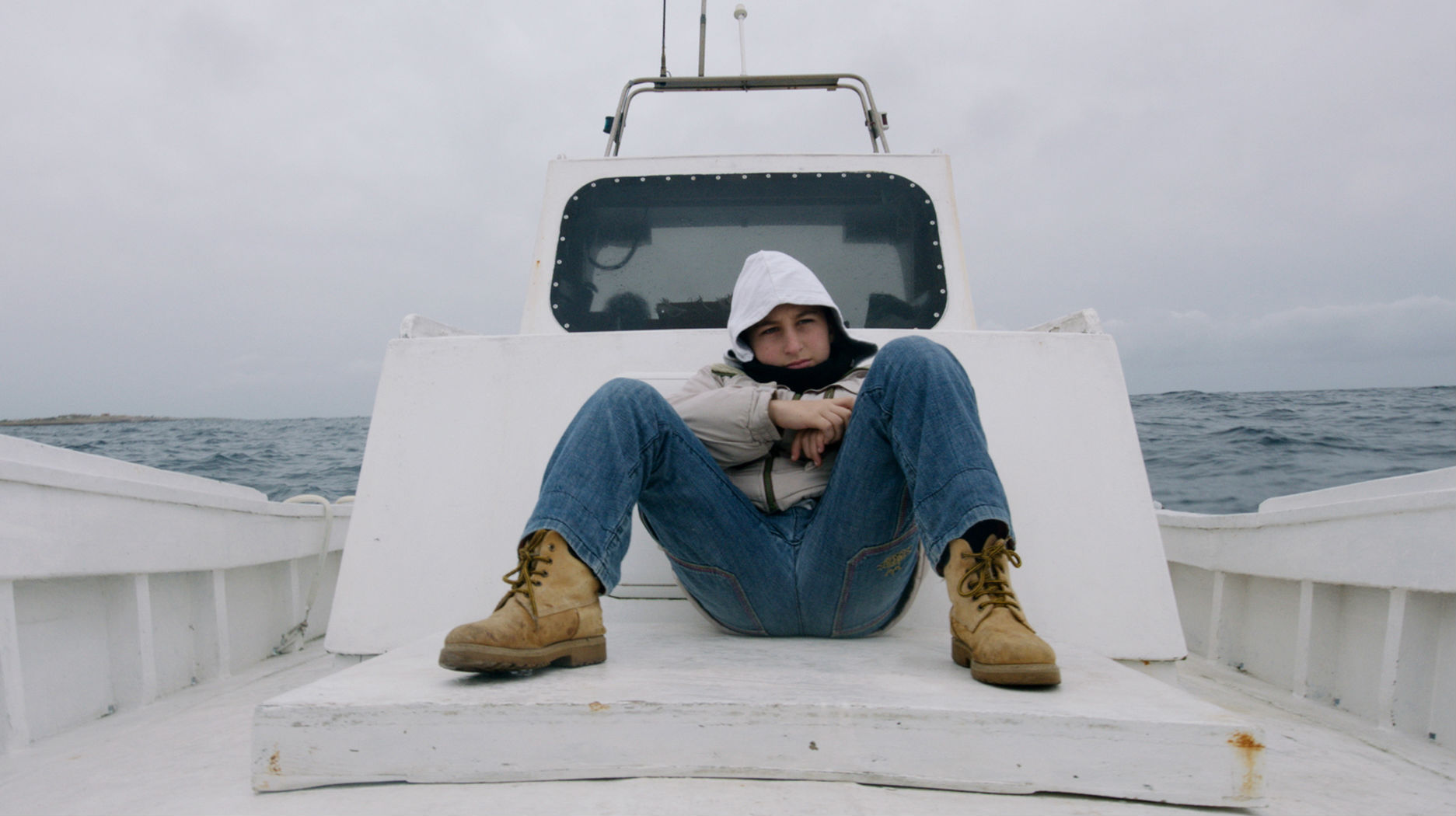 “Φωτιά στη θάλασσα”: Ο Ρόζι παρουσιάζει το βραβευμένο ντοκιμαντέρ του για τους πρόσφυγες στη Στέγη
