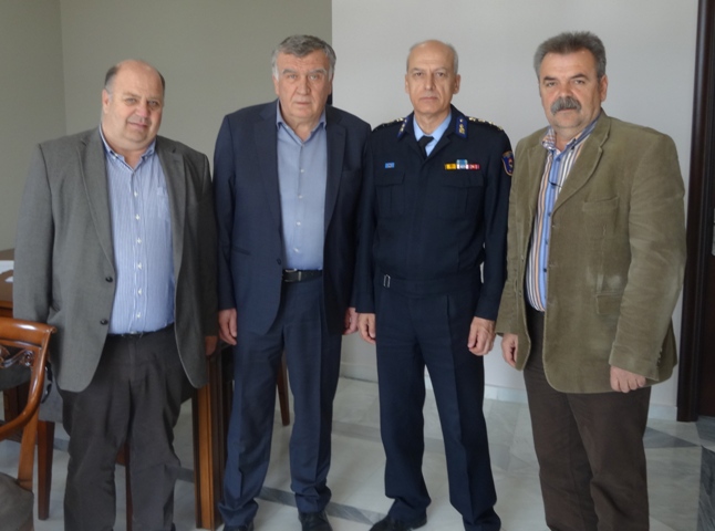 Λάρισα: Στον δήμαρχο Κιλελέρ ο διοικητής της Πυροσβεστικής για την καύση των σιτοκαλαμιών