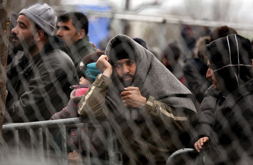 Αβραμόπουλος: Προετοιμασία για το ενδεχόμενο μεταναστευτικού διαδρόμου μέσω Ιταλίας και Αλβανίας