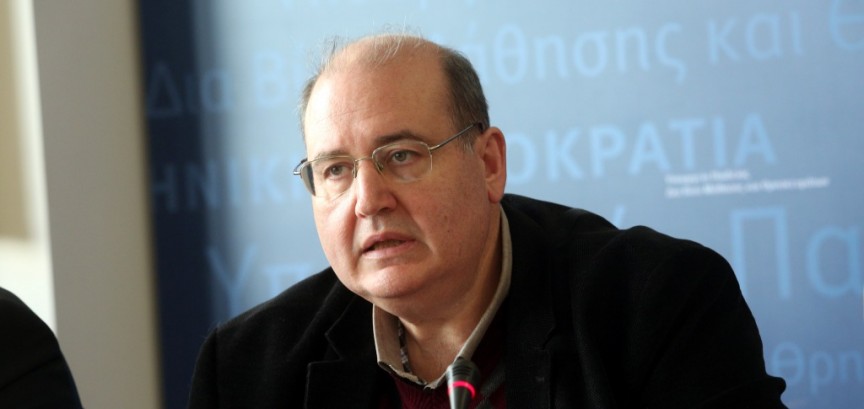 Φίλης: Υπάρχει ανάγκη για 20.000 μόνιμους διορισμούς εκπαιδευτικών την επόμενη τριετία