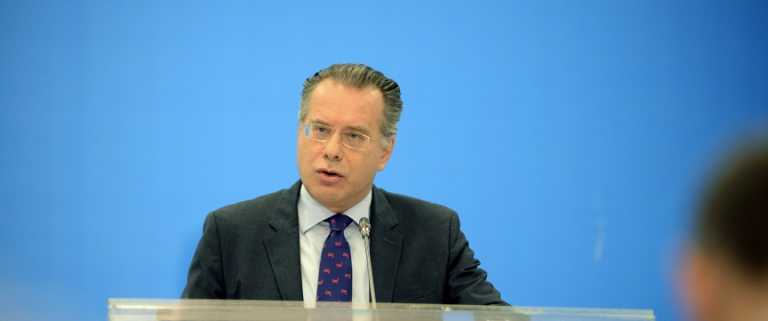 Γ. Κουμουτσάκος: Το βέτο είναι διπλωματική αποτυχία – Να μην βρεθεί πάλι η χώρα στο κενό