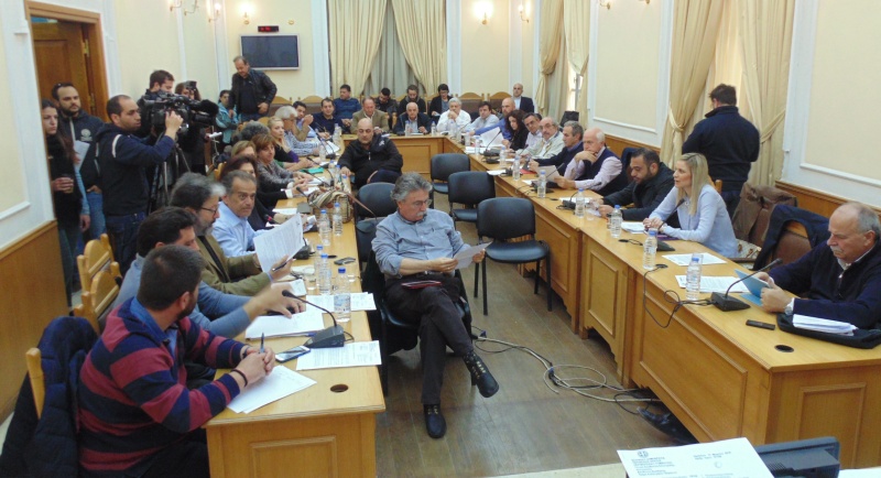 Ηράκλειο: Σε νέα συνεδρίαση του Περιφερειακού Συμβουλίου το Προσφυγικό