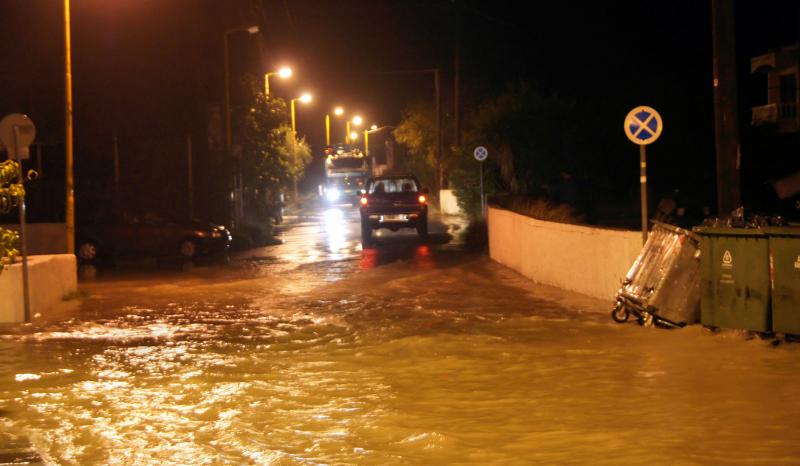 Χανιά: Οριοθετήθηκε ως πλημμυρόπληκτος ο νομός –  Διαδικασίες επισκευής κτιρίων και στεγαστική συνδρομή