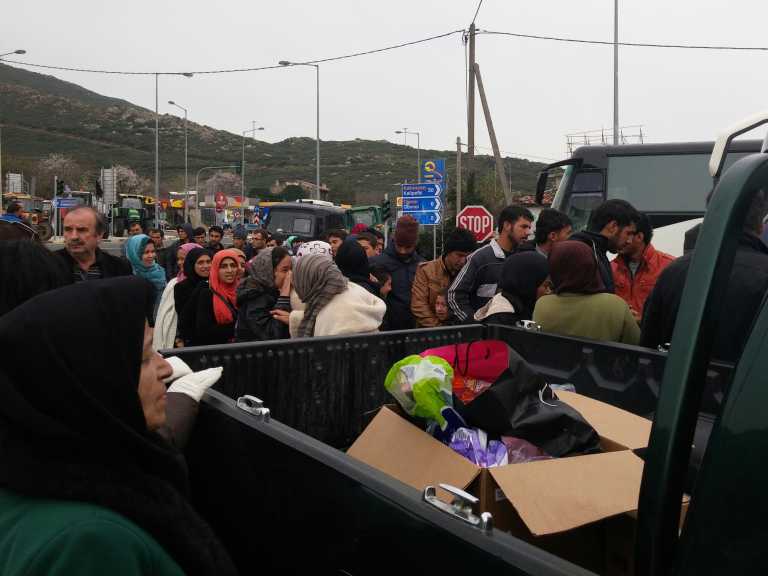 Λάρισα: Συγκέντρωση αλληλεγγύης στους πρόσφυγες