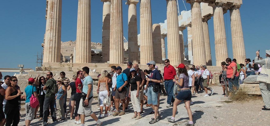 Ελ. Κουντουρά: Το 2016 θα είναι καλύτερη χρονιά για τον τουρισμό από το 2015