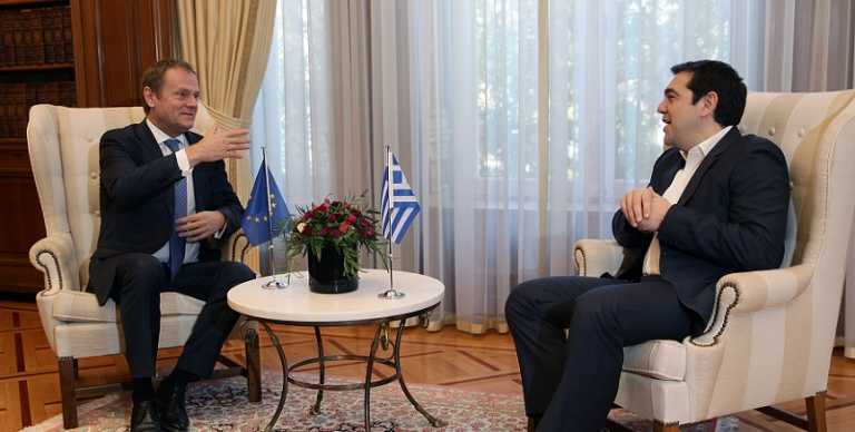 Συνάντηση Αλ. Τσίπρα-Ντ. Τουσκ – Τσίπρας μέσω Twitter: Η λύση του προσφυγικού δεν μπορεί παρά να είναι ευρωπαϊκή
