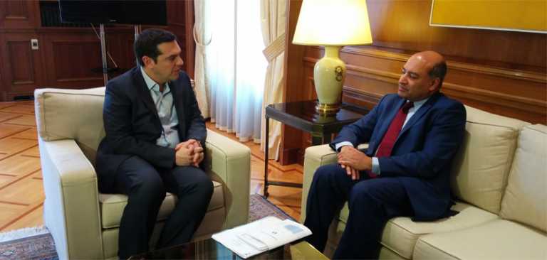 Συνάντηση του Αλέξη Τσίπρα με τον πρόεδρο της EBRD