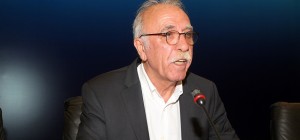 O Αναπληρωτής Υπουργός Εθνικής Άμυνας και πολιτικός συντονιστής του Συντονιστικού Κέντρου Διαχείρισης Προσφυγικής Κρίσης, Δημήτρης Βίτσας (ΦΩΤΟ) και ο Αναπληρωτής Υπουργός Μεταναστευτικής Πολιτικής, Ιωάννης Μουζάλας (ΔΕΝ ΕΙΚΟΝΙΖΕΤΑΙ) μιλάνε κατά τη διάρκεια συνέντευξης τύπου, την Πέμπτη 3 Μαρτίου 2016. ΑΠΕ ΜΠΕ/ΑΠΕ ΜΠΕ/ΠΑΝΤΕΛΗΣ ΣΑΪΤΑΣ