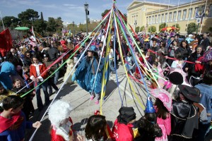 Η Αθήνα πλημμυρίζει Ελλάδα στην Πλατεία Συντάγματος