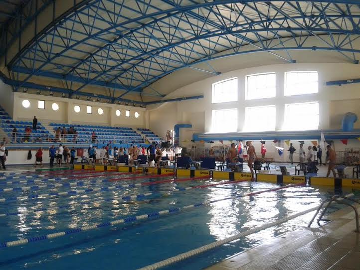 Βόλος: Άνοιξε η αυλαία των Βαλκανικών Αγώνων Κολύμβησης Εφήβων-Νεανίδων